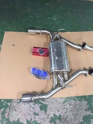 Tubo di scarico in acciaio inossidabile lucido e lucido ideale per sostituire il vecchio tubo e migliorare le prestazioni su Infiniti Q50