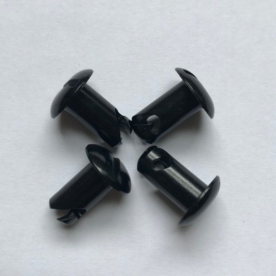 BUTTONS/STUD per un'installazione facile su qualsiasi veicolo