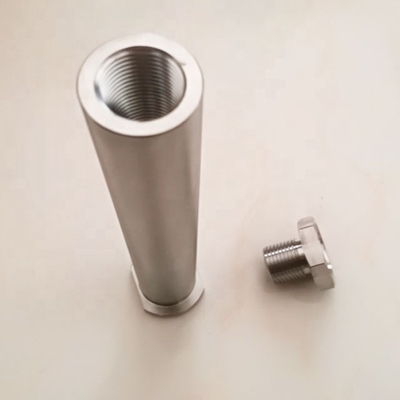 Fuse di lega di titanio con finitura naturale e diametro standard DIN 5/8 &quot;