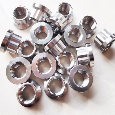 Noccioline universali a 12 punti 3/8-24 filo 7/16&quot; SOCKET/WRENCH realizzate in alta resistenza in lega di titanio per la versatilità