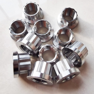 Noccioline universali a 12 punti 3/8-24 filo 7/16&quot; SOCKET/WRENCH realizzate in alta resistenza in lega di titanio per la versatilità