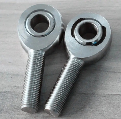Fabbricazione su misura di acciaio per costruzioni universali per auto Fitting di acciaio per la staffa comune Heim End 5/8-18 x 1/2 Foratura per prestazioni ottimali