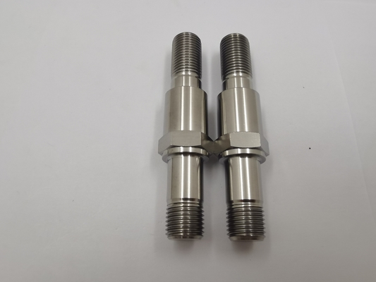 Universal Fitment Eagle's TITANIUM ONE NUT OR Q/C R/R S/P PLUS BOLT KIT L'aggiunta perfetta al telaio della tua Sprint Car