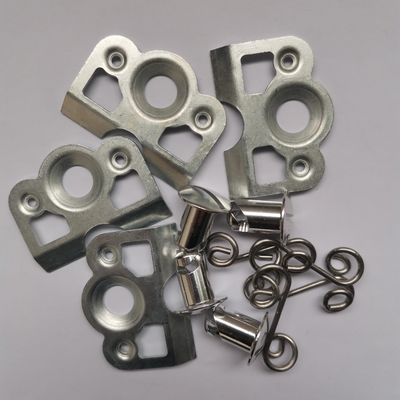 Supplementi di montaggio per fissaggio in acciaio industriale universale Standard Quick Turn Dzus Back Plate per una facile installazione