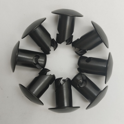 Fabbricazione di fissaggio in alluminio Dzus autoelettiva per il quarto nero. Soluzione ideale per le necessità di sostituzione/riparazione.