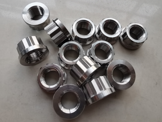 Argento universale 1/2&quot; -20 Titanio 12 PT Noccioline di flangia La combinazione definitiva di forza e versatilità in argento