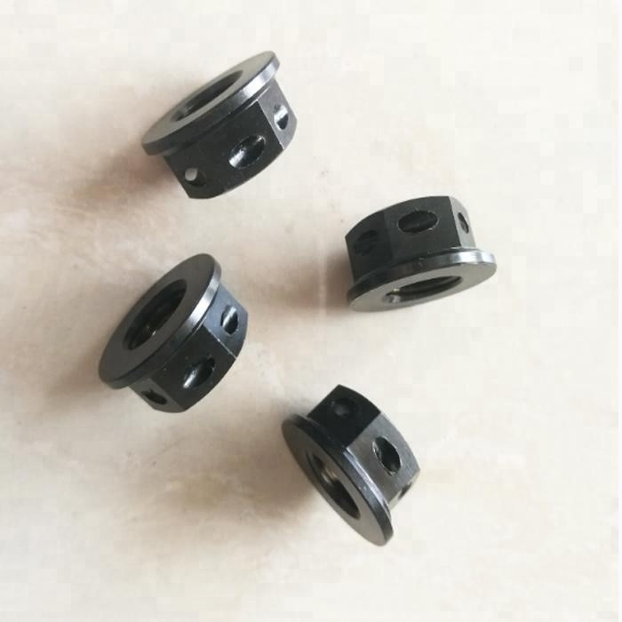 Finitura PVD resistente alla corrosione M10 X 1.25 Noci di flangia di titanio esatto nera perforate per filo di blocco standard DIN