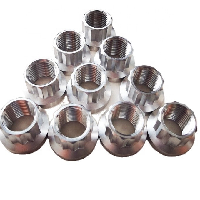 Noccioline universali a 12 punti 3/8-24 filo 7/16&quot; SOCKET/WRENCH realizzate in alta resistenza in lega di titanio per la versatilità